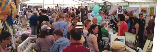 Hotels near Art in the Park