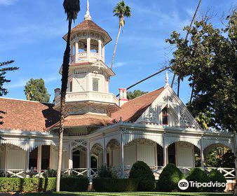 Queen Anne Cottage