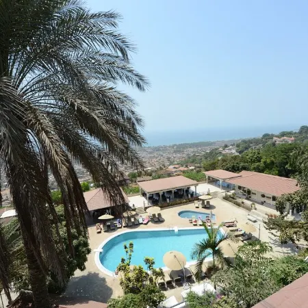 The Country Lodge Hotel