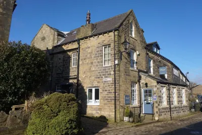 Weavers Guesthouse by Weavers of Haworth Hotels in 