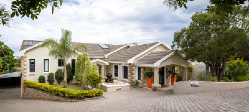 오렌지 인 크니스나 파라다이스 주변 호텔