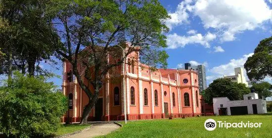 Parroquia Santisima Cruz de los Milagros