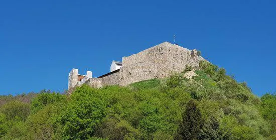 Castle of Csókakő