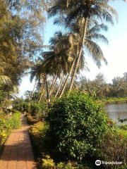 Vanganga Lake Garden