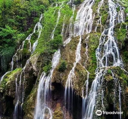 Kuzalan Waterfalls