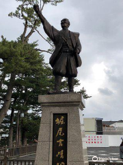 Statue of Yoshiharu Horio