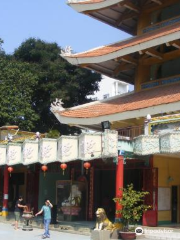 Quoc Tu Pagoda