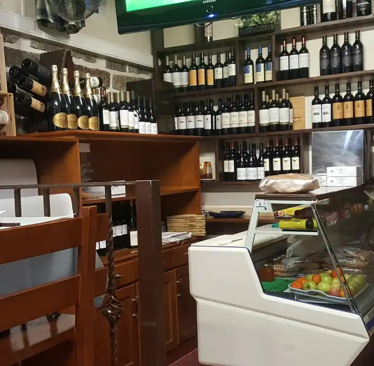 Hotels in Vila das Aves