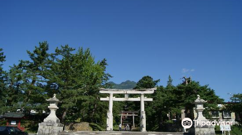 岩木山神社