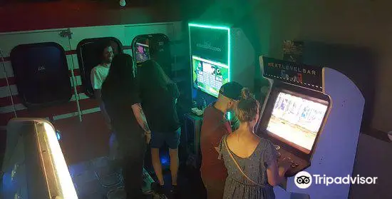 NEXT LEVEL Arcade BAR