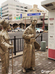Ryoma, Oryo to Satsuma de Hitoyasumi Statue
