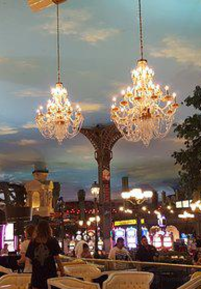 Le Central Lobby Bar