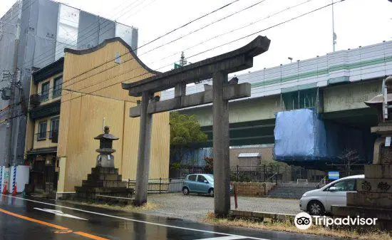 Kambutsusho no Torii and Ishidoro