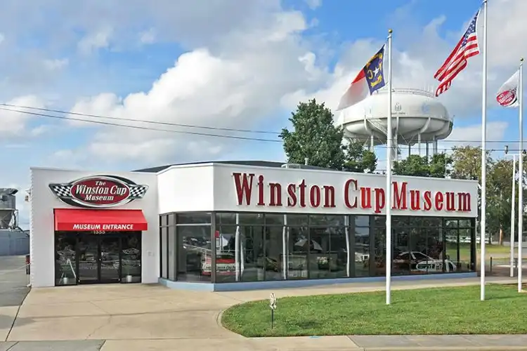 Hotels in der Nähe von The Winston Cup Museum Special Event Center