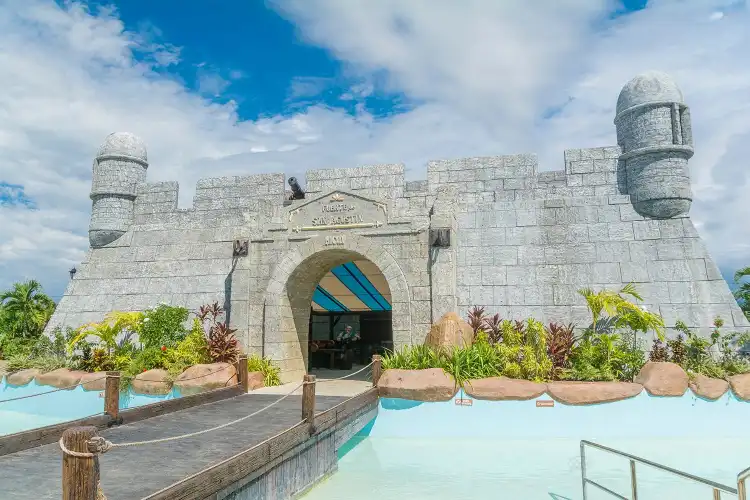 Hotels in Mabini