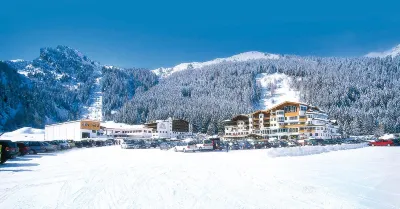 Hotel Neuhintertux – 4 Sterne Superior Hotels in der Nähe von Bogenparcours Hintertux