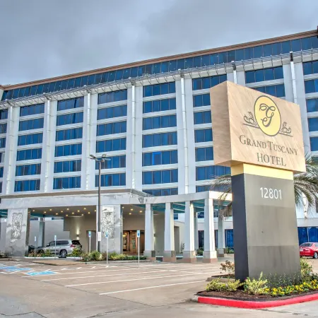 Grand Tuscany Hotel
