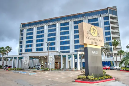 Grand Tuscany Hotel
