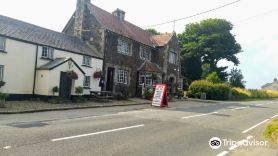 폭스 & 하운즈 호텔