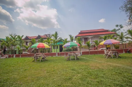 Hotel Red Sapphire Hotel di 