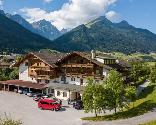 Biohotel Rastbichlhof Inkl Stubai Super Card Hotels in Fulpmes