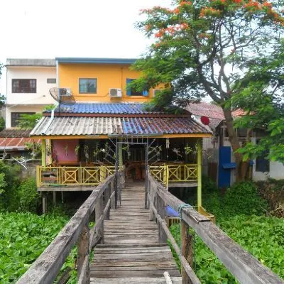 茉莉花之家 塔普杭通寺附近的飯店