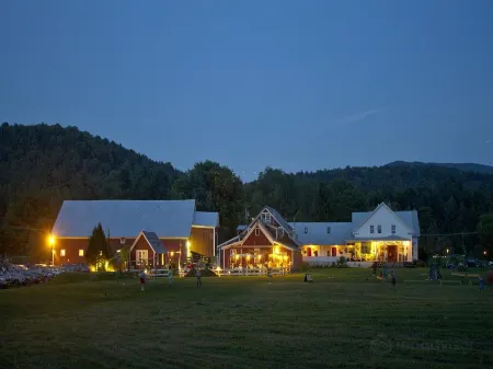 Lareau Farm Inn Отели в г. Фейстон