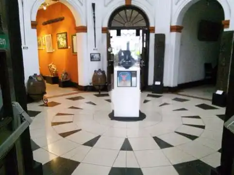 Hotels near Nairobi Gallery