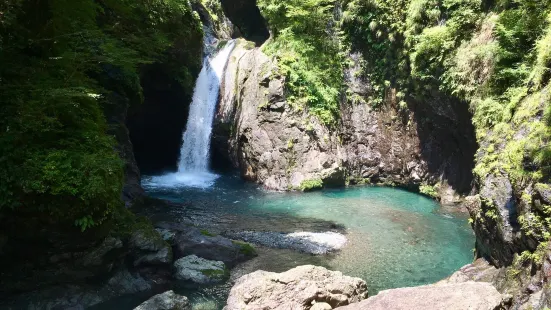 大釜の滝