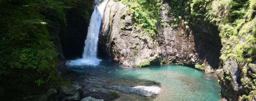 Ōgama Falls