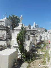 Cementerio Santa Cruz de Manga