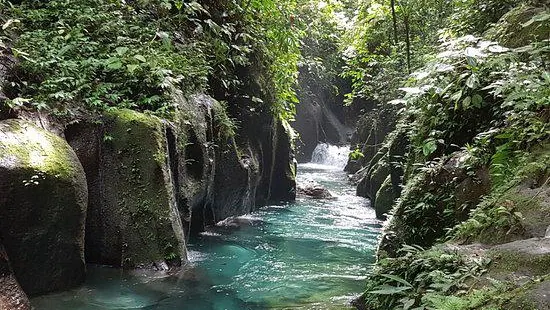 Pelaruga Waterfall