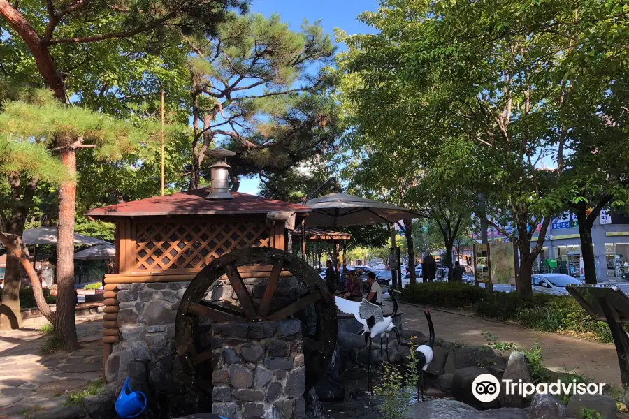 Yuseong Hot Springs Public Foot Bath