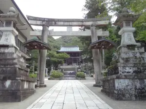 伊奈波神社（厚見郡 物部神社）