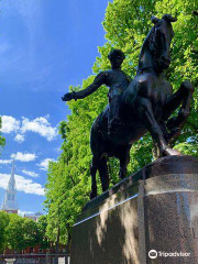 Paul Revere Statue