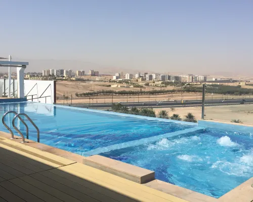 Carnelian Muscat - Airport Hotel Hotels near Al Ansab Wetland