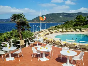 Top 12 Four-Star Hotels in Province of Sassari