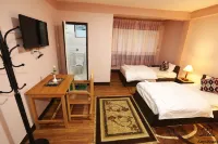 Aarya Chaitya Inn - balcone