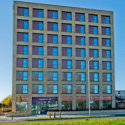 Premier Inn London Tolworth Hotels near Worcester Park