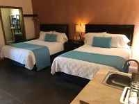 La Posada Pintada Hotels in Bluff