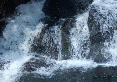 Aruvikkuzhi Waterfall