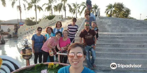 Pho Khun Pha Mueang Memorial