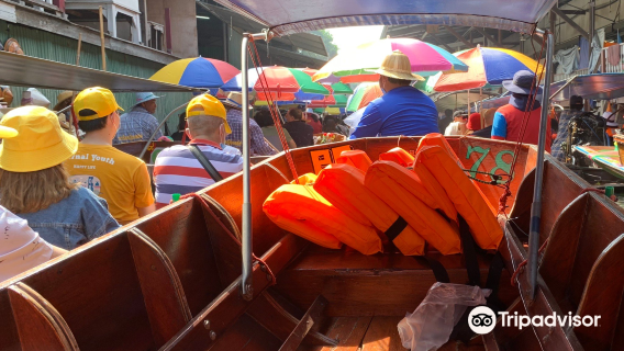 Maikaew Damnoen Resort