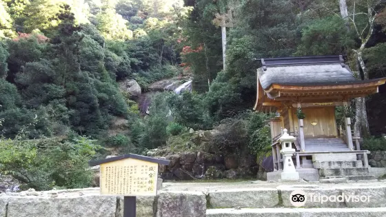 白糸の滝