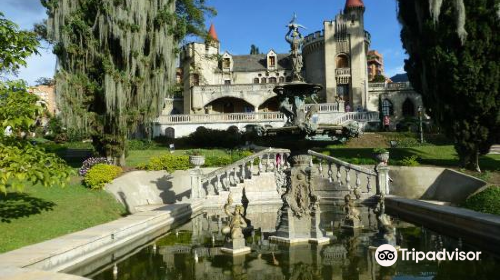 El Castillo Museum and Gardens