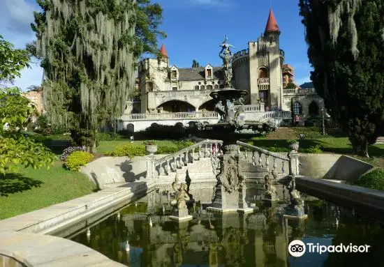 El Castillo Museum and Gardens