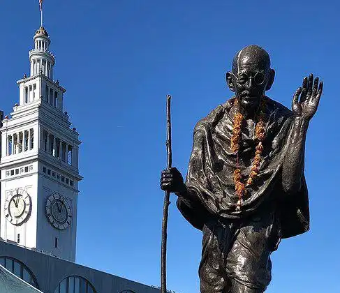 Отели рядом с достопримечательностью «Mohandas K. Gandhi (Gandhi Statue)»
