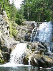 Popinolashki Waterfall