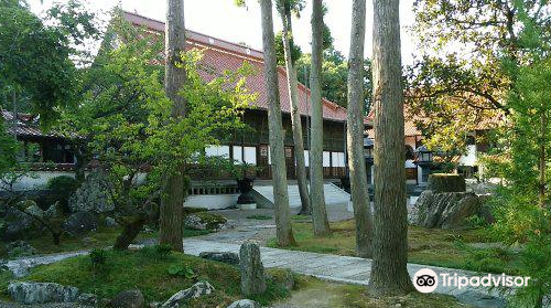 萬明山円通寺