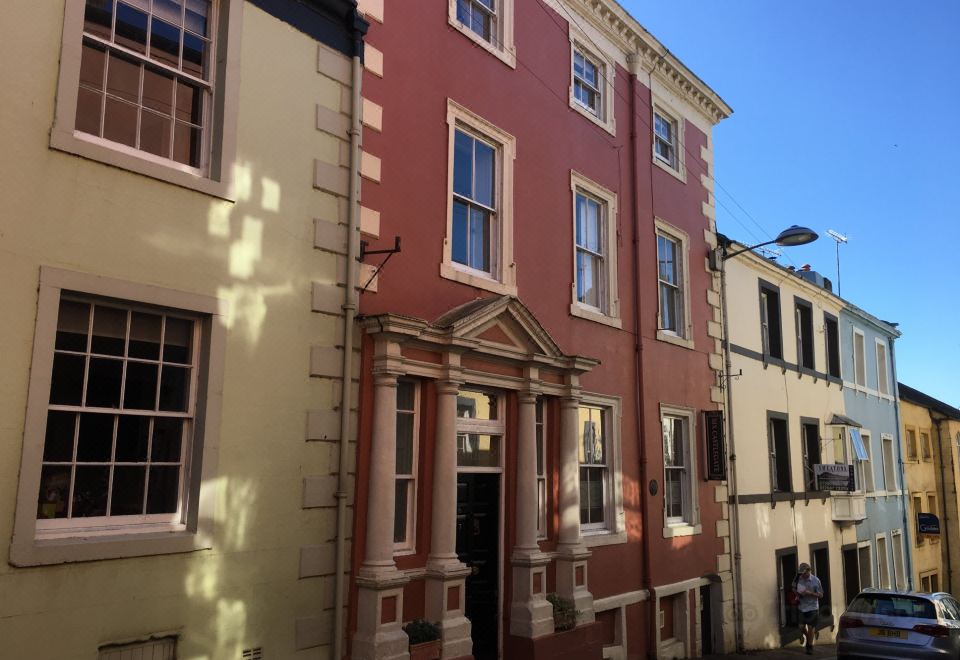 Six Castlegate - Housity